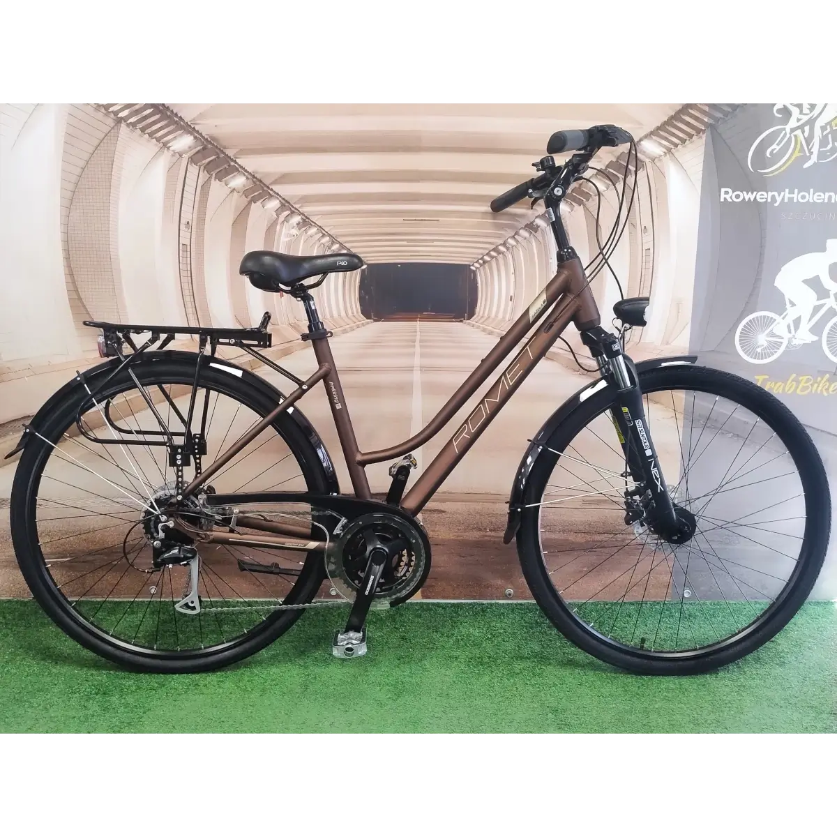 Uniwersalny Rower trekkingowy Gazela 6 rama 18″ koła 28″