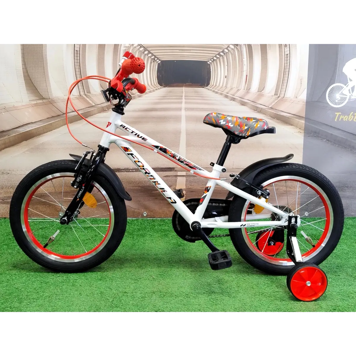 Rower_dzieciecy_dla_chlopca_3_lata+_rama_8_5″_kola_16″