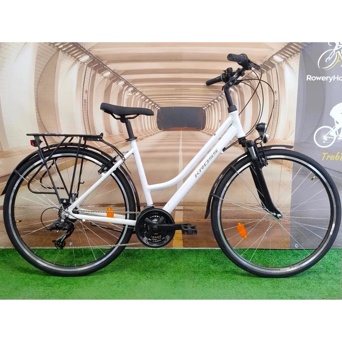 LEKKI_Rower_Trekkingowy_KROSS_Trans_1.0_rama_19″_kola_28″