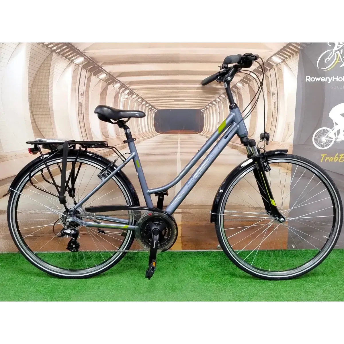 Rower_trekkingowy_Romet_Gazela_0_kola_28″_rama_18″