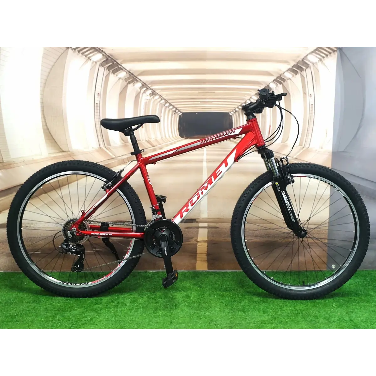 Rower_gorski_ROMET_RAMBLER_R6.1_rama_17″_kola_26″